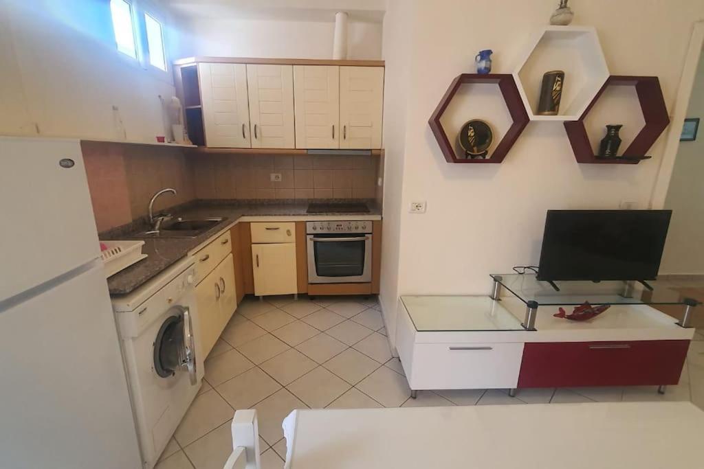 Rose'S Apartment Saranda Extérieur photo